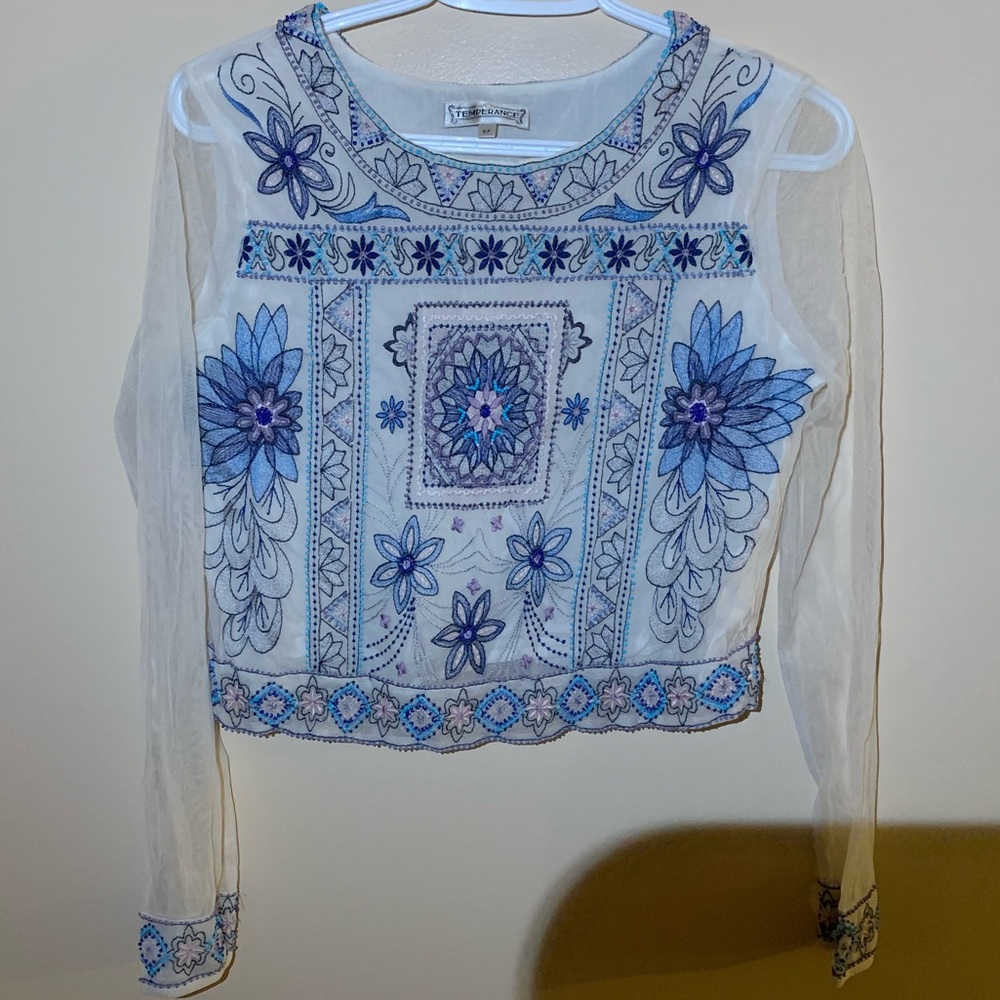 Handmade embroidery blouse with cute detailing